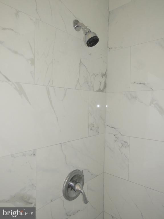 356 E Walnut Lane - Photo 6