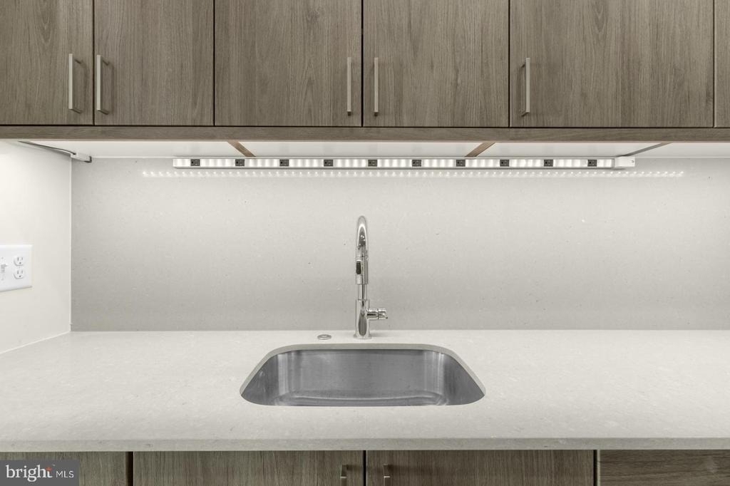 525 N 41st Street - Photo 8