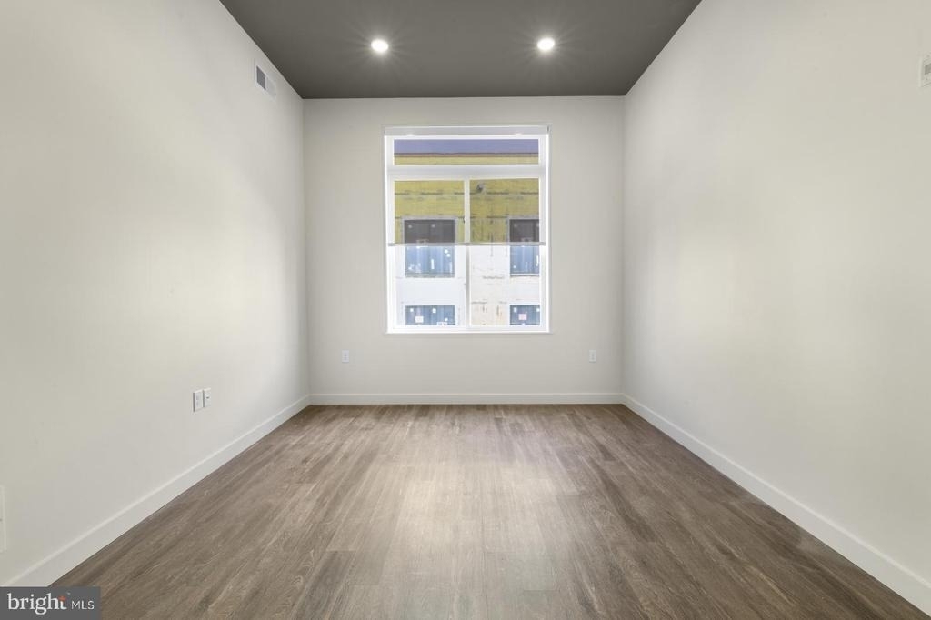 525 N 41st Street - Photo 10
