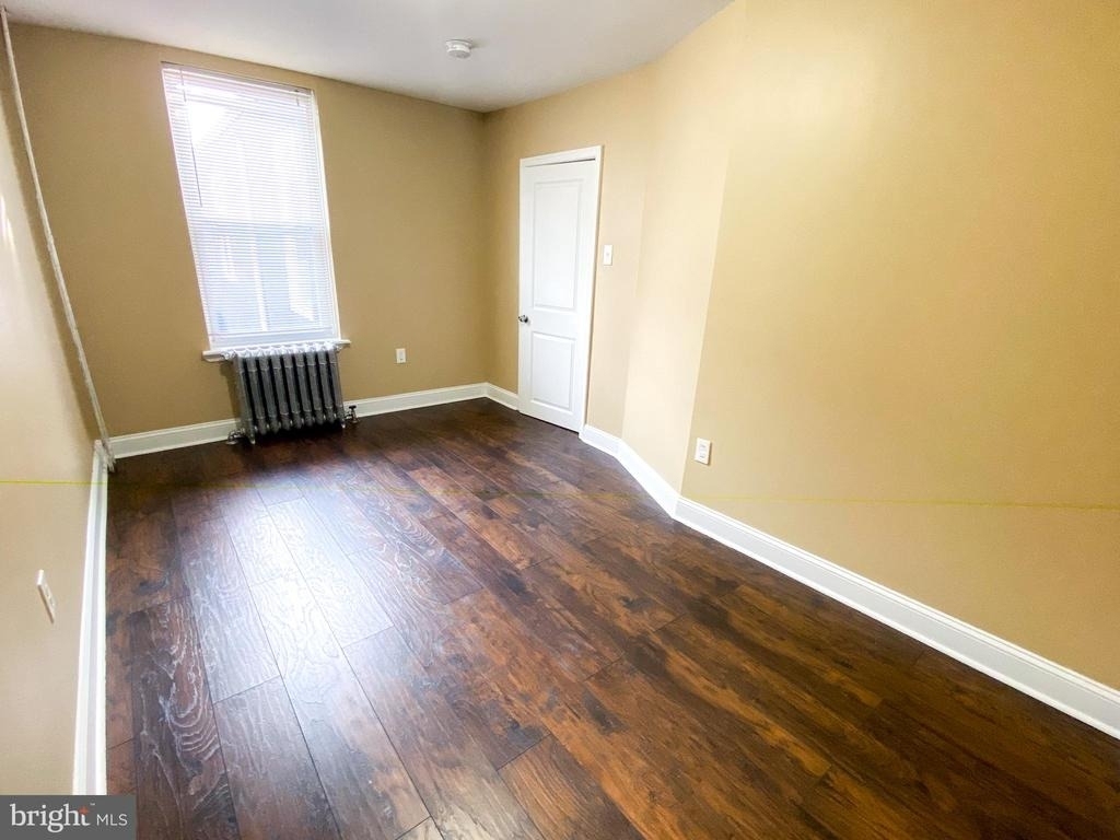 174 W Master Street - Photo 5