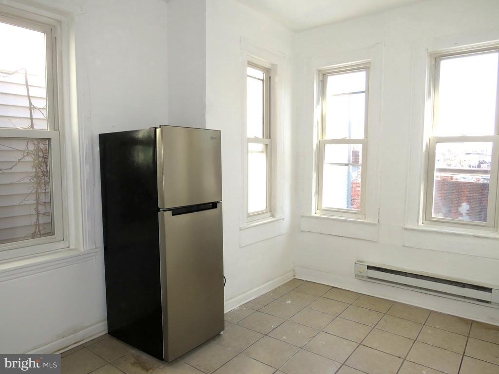 356 E Walnut Lane - Photo 17