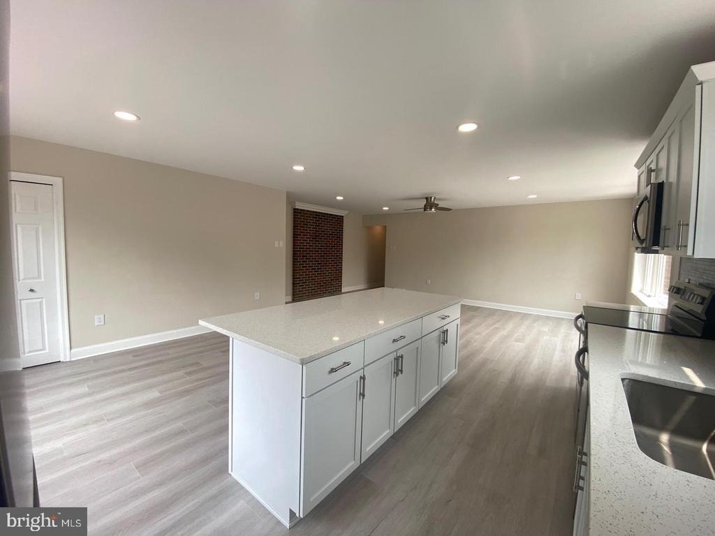 1207 County Line Road - Photo 1