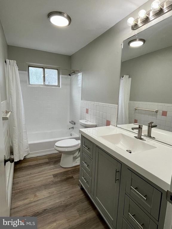 3800 Elmerton Avenue - Photo 8