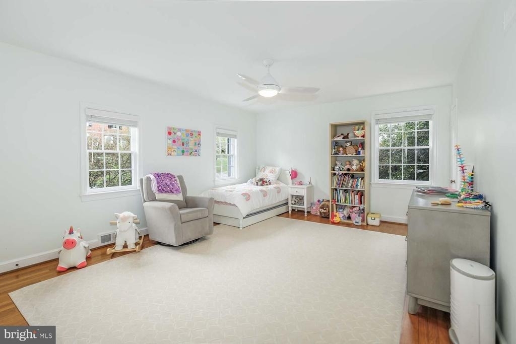 3209 Thornapple Street - Photo 28