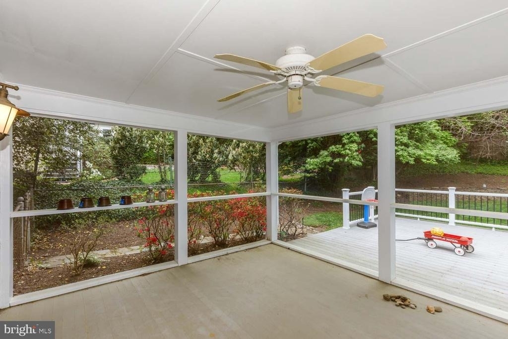 3209 Thornapple Street - Photo 43