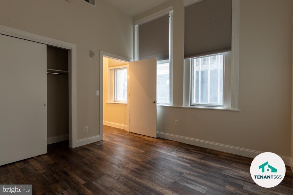 8 E Fayette Street - Photo 8
