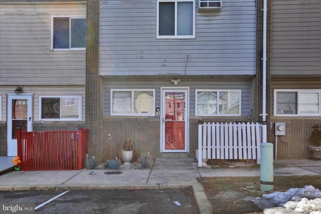 63 Town Pines Court - Photo 2