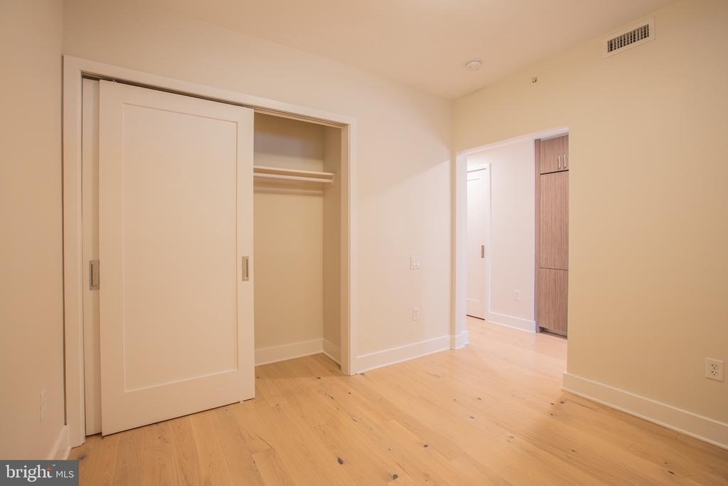 1211 Van Street Se - Photo 35