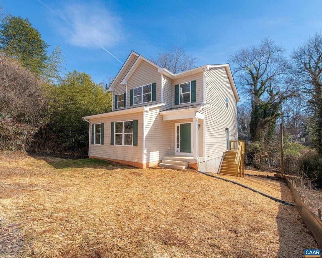 2308 Center Ave - Photo 1