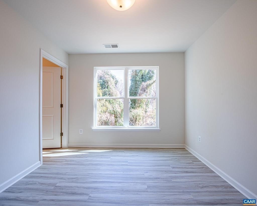 2308 Center Ave - Photo 15
