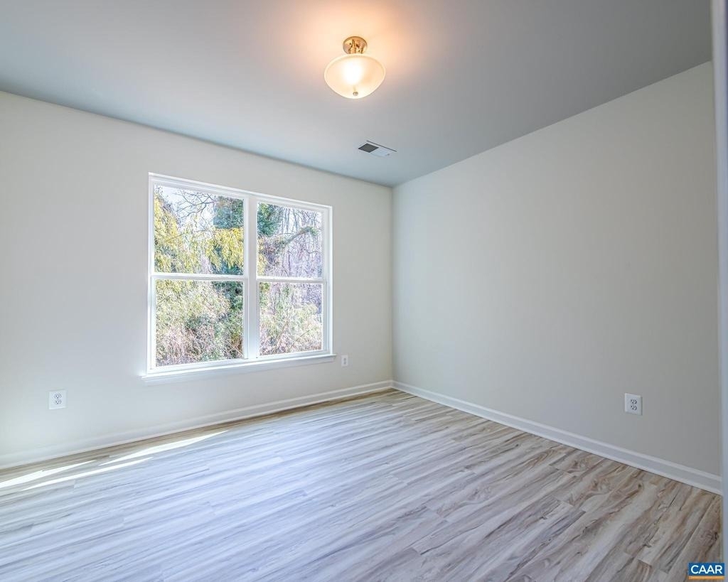 2308 Center Ave - Photo 13
