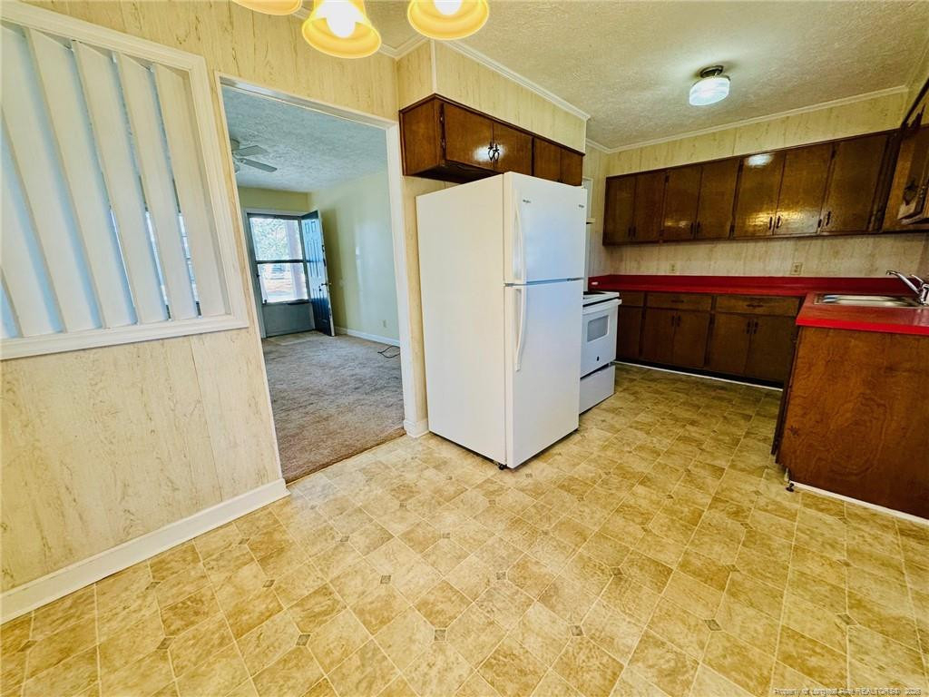 803 Floyd Street - Photo 11