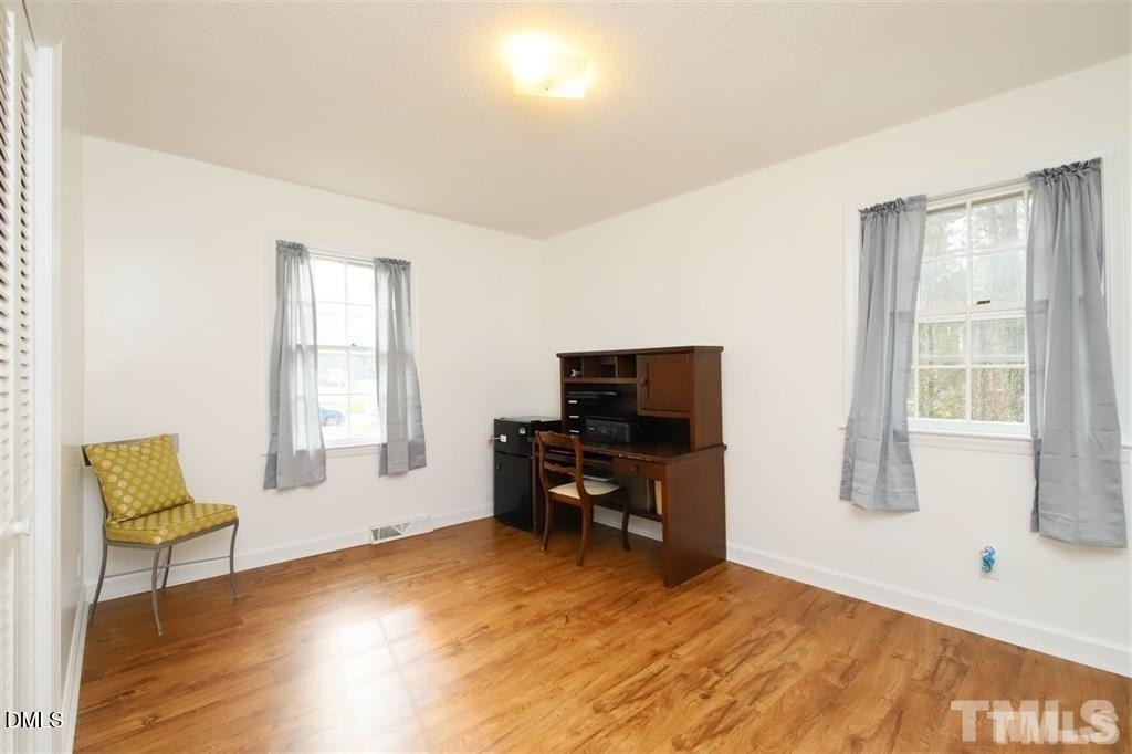 2518 W Wilson Street - Photo 13