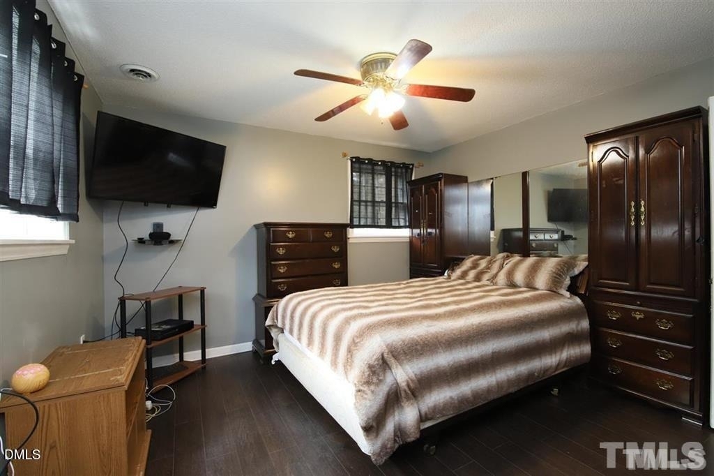 2518 W Wilson Street - Photo 11