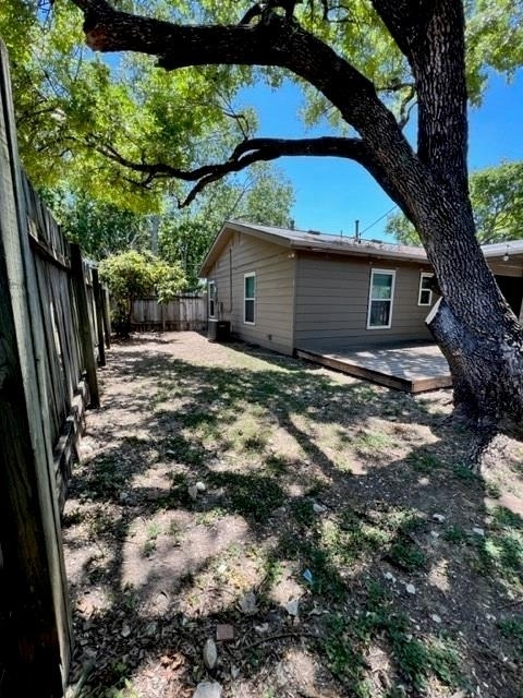 7909 Lazy Ln - Photo 5