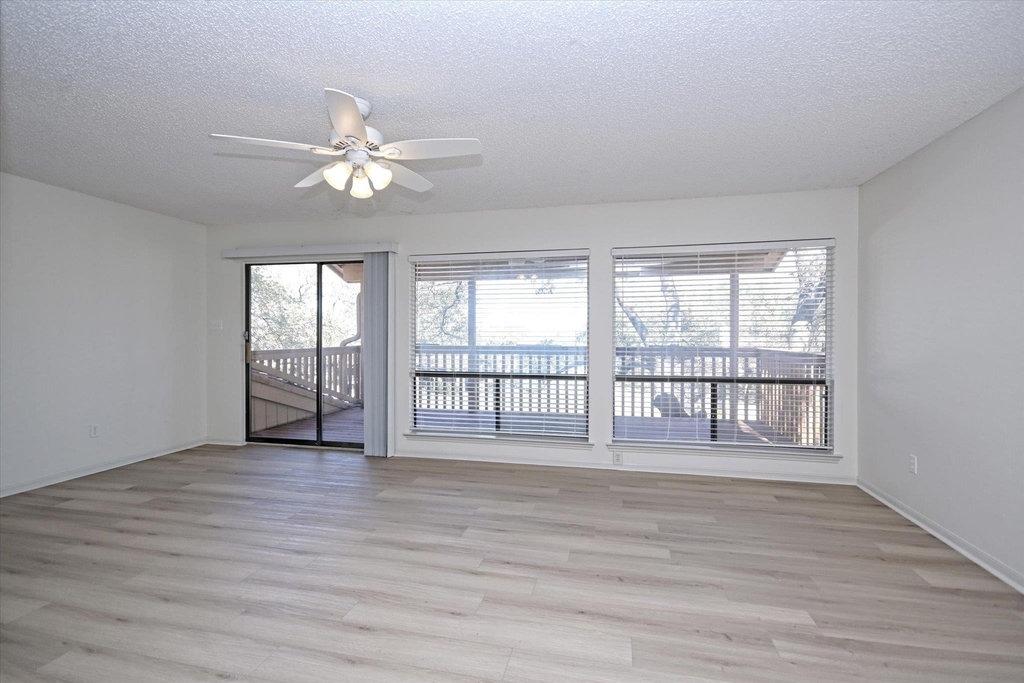 105 Crescent Blf - Photo 15