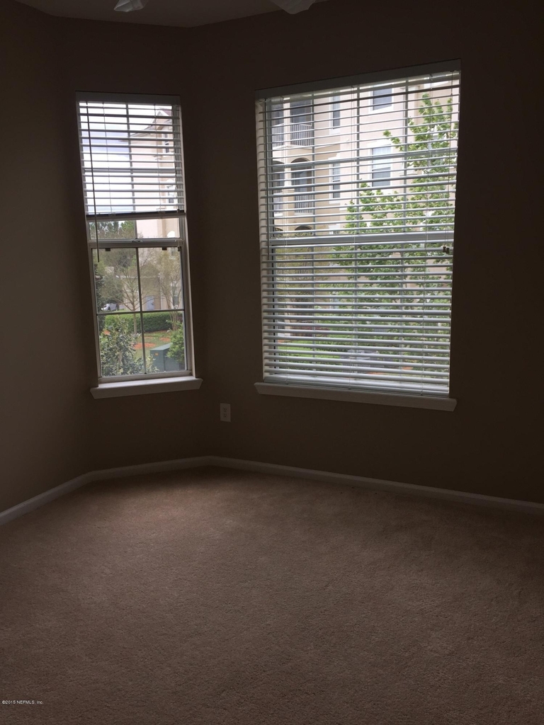 7801 Point Meadows Drive - Photo 8