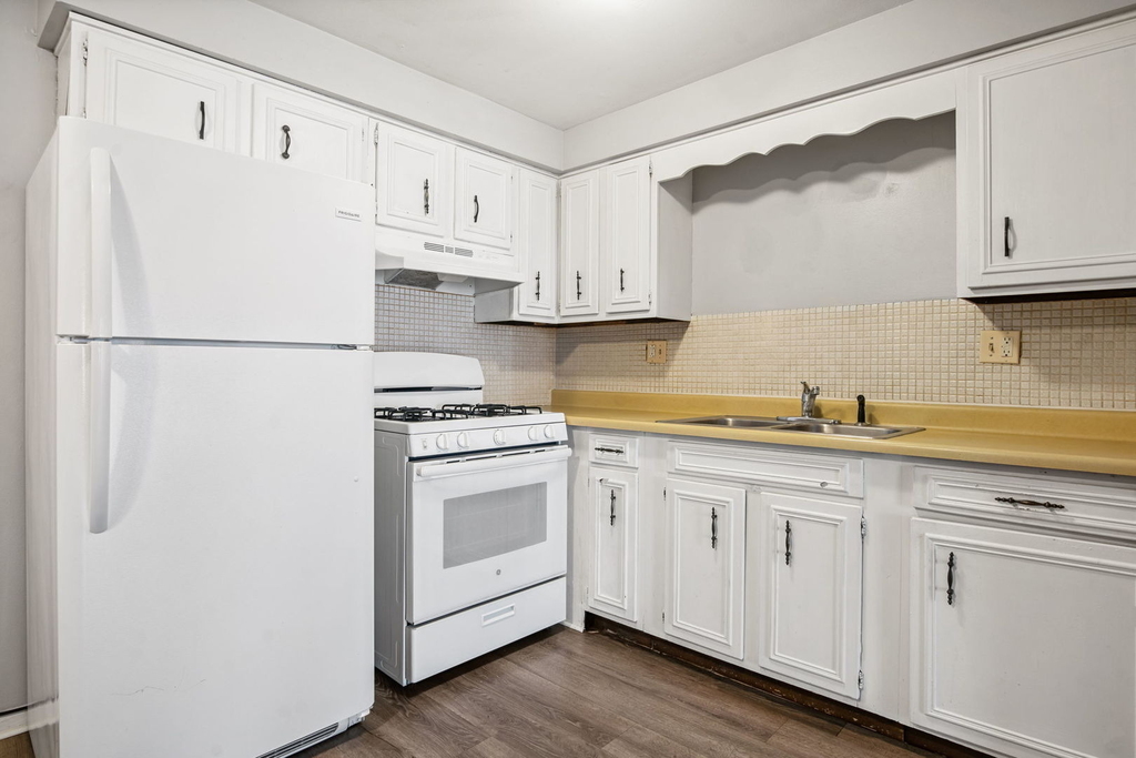 2500 Mark Thomas Lane - Photo 7