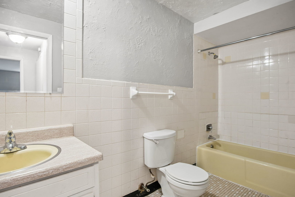 2500 Mark Thomas Lane - Photo 11