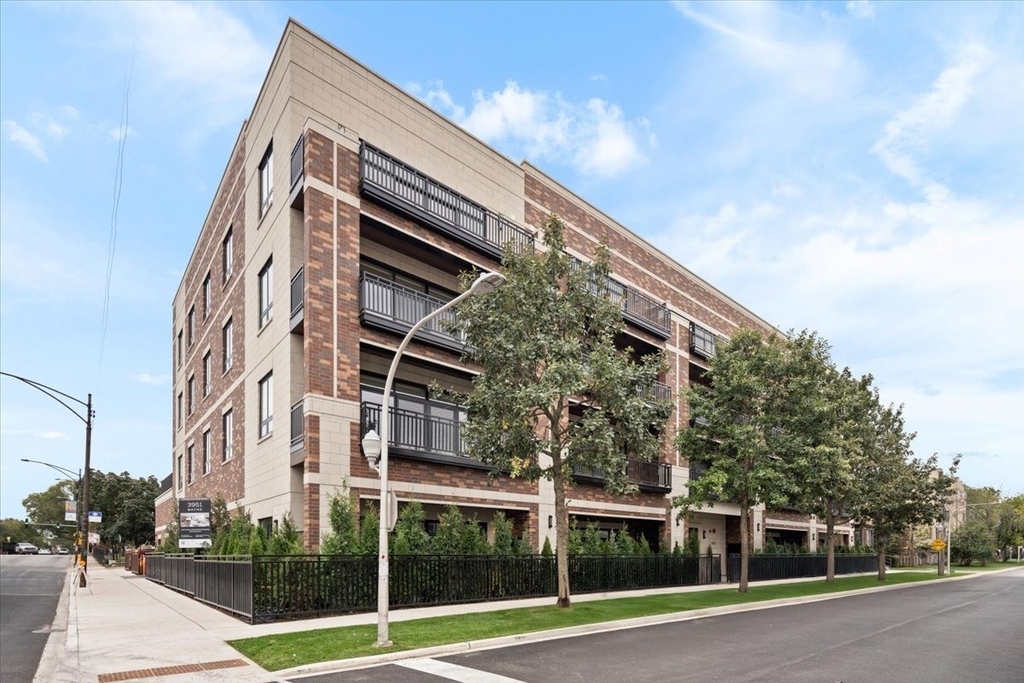 3951 N Wayne Avenue - Photo 21