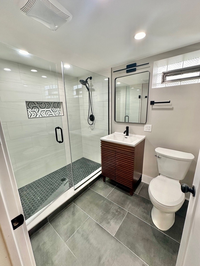 8129 W Courtland Avenue - Photo 7