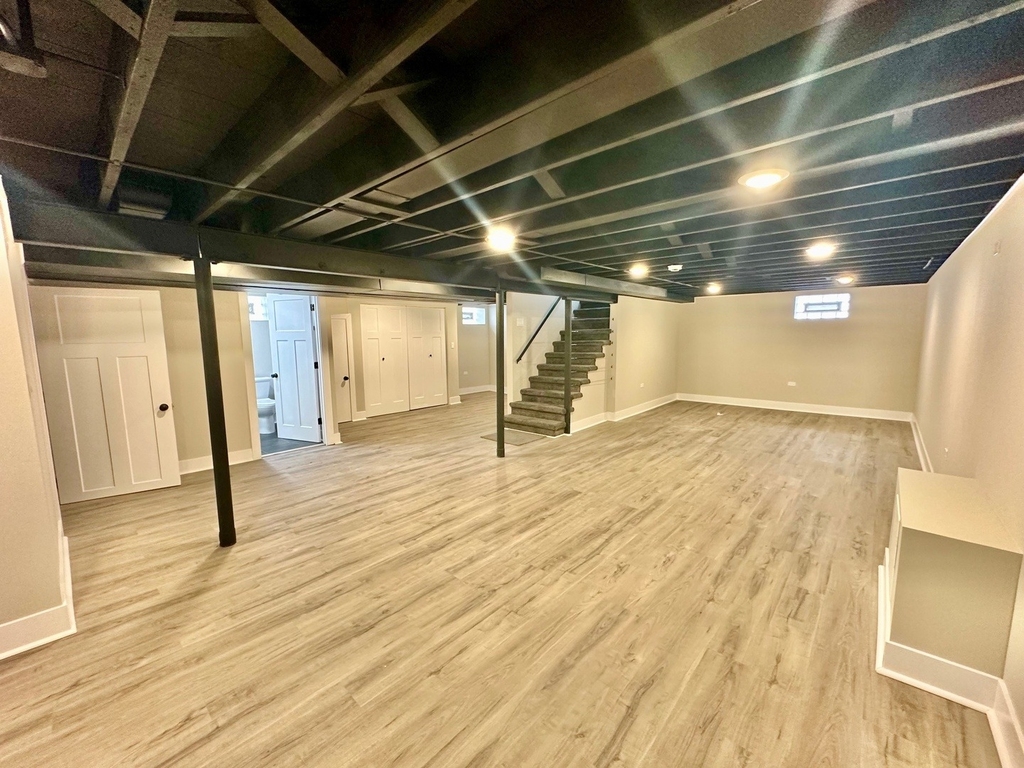 8129 W Courtland Avenue - Photo 8
