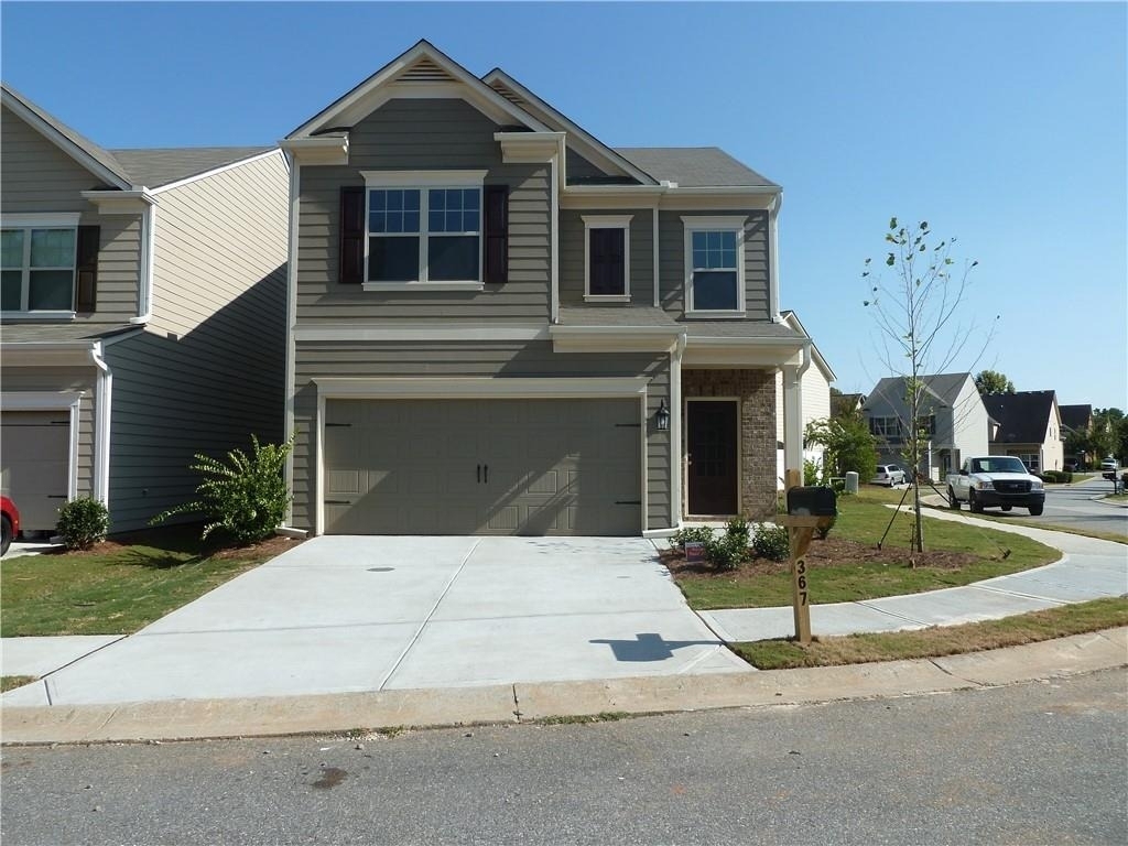 367 Highland Pointe Circle E - Photo 0