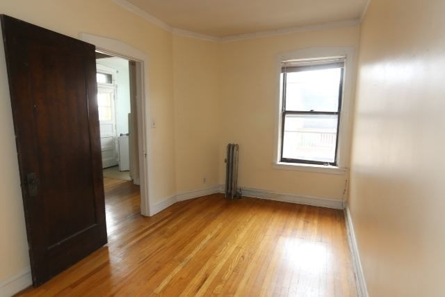 1923 W Winnemac Avenue - Photo 12