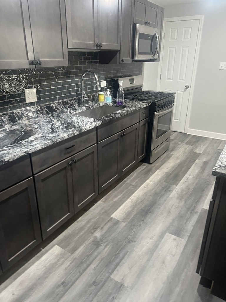 4740 S Prairie Avenue - Photo 1