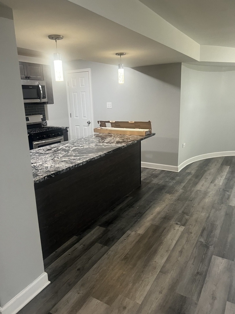 4740 S Prairie Avenue - Photo 3