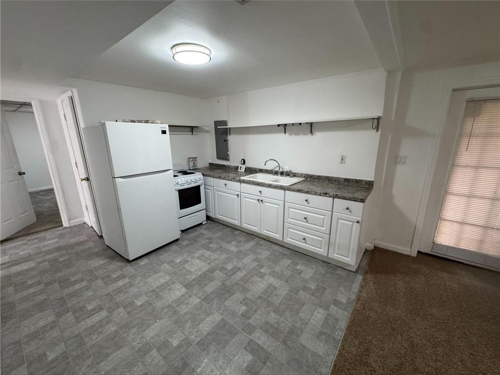 956 Slash Pine Road - Photo 2