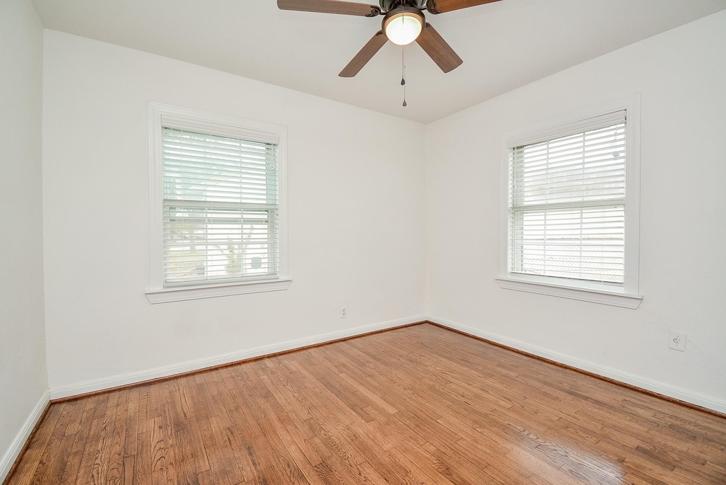 6422 Sherwood Drive - Photo 20