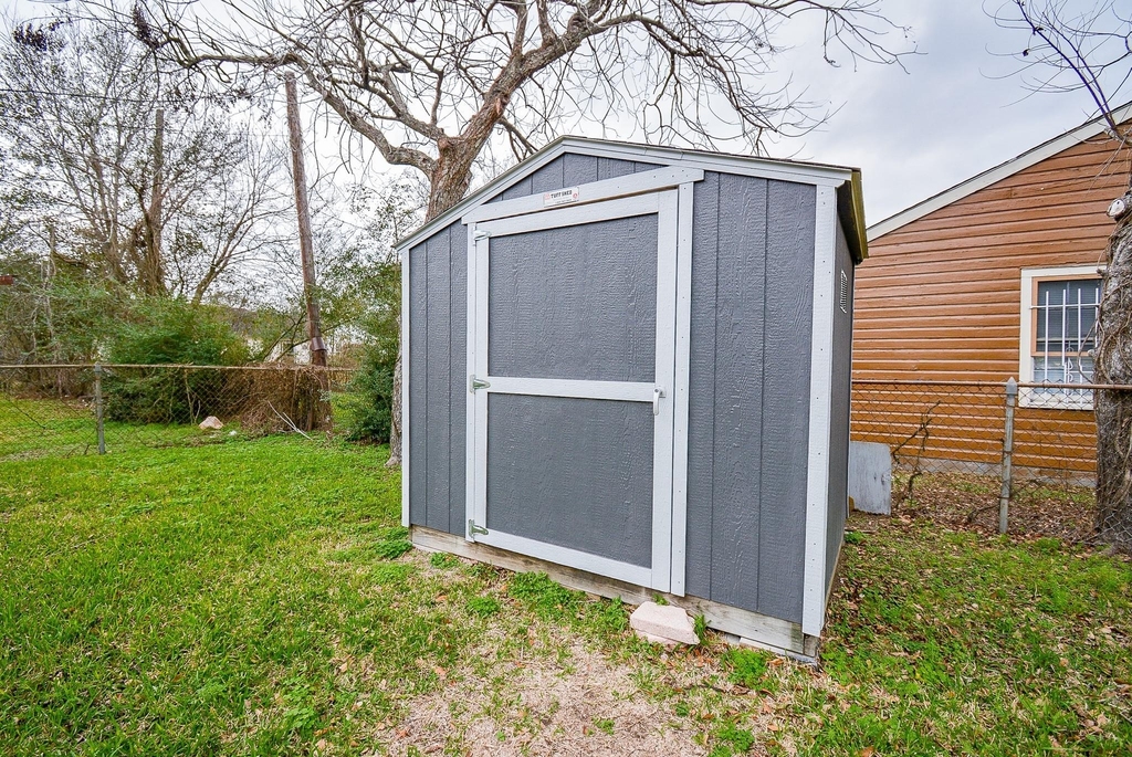 6422 Sherwood Drive - Photo 25