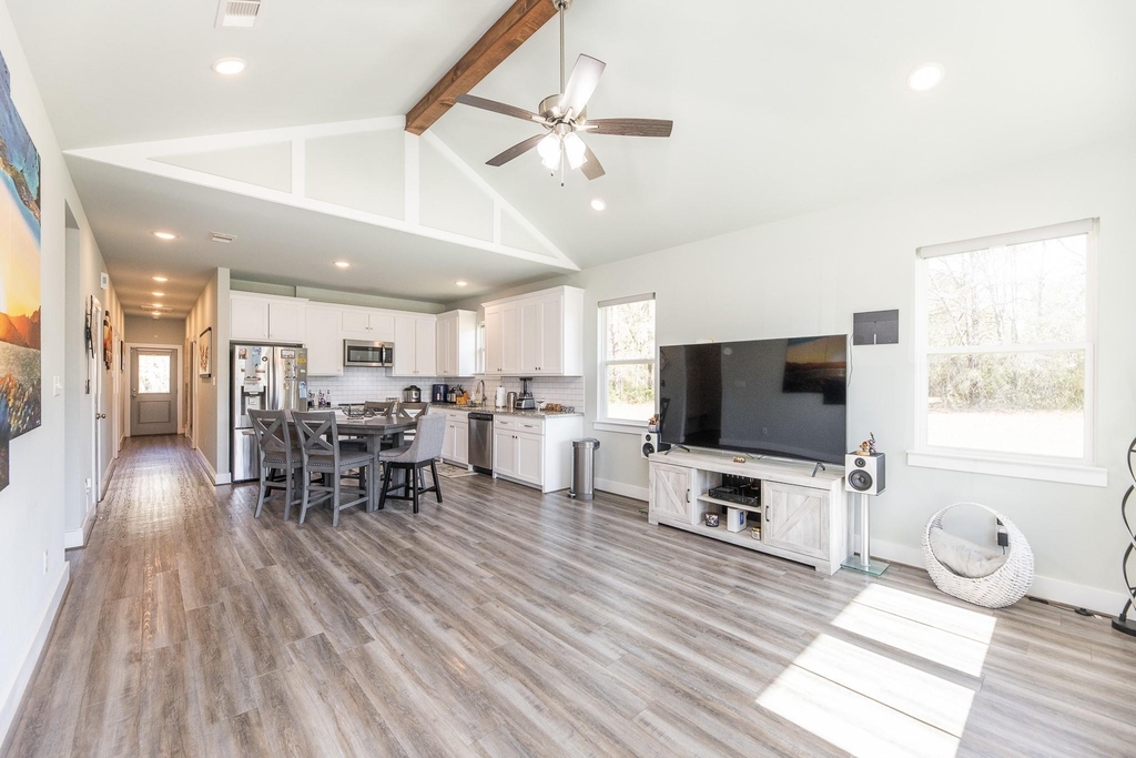 9 Drywood Lane - Photo 1