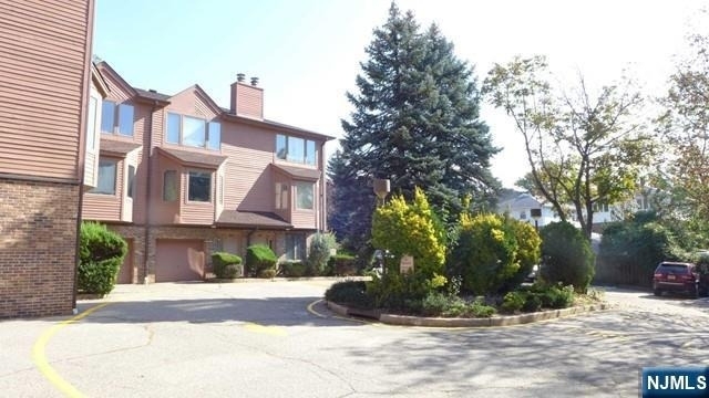 224b Washington - Photo 0