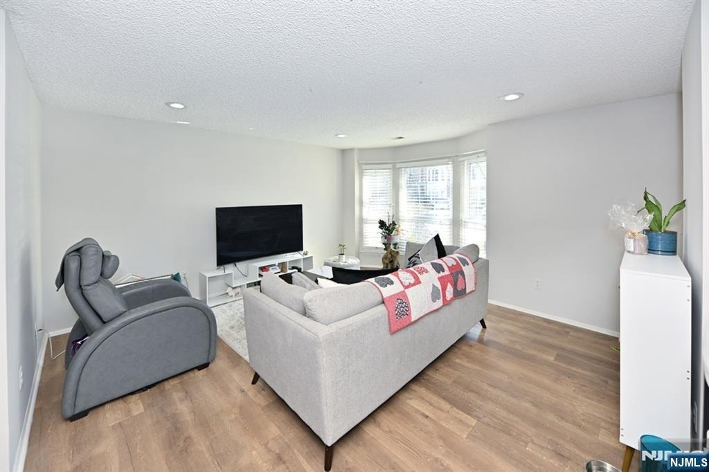250 Larch - Photo 5