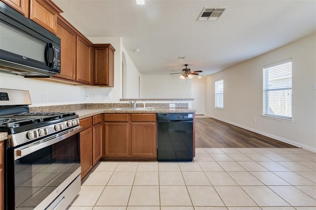 26918 Graybill Court Court - Photo 10