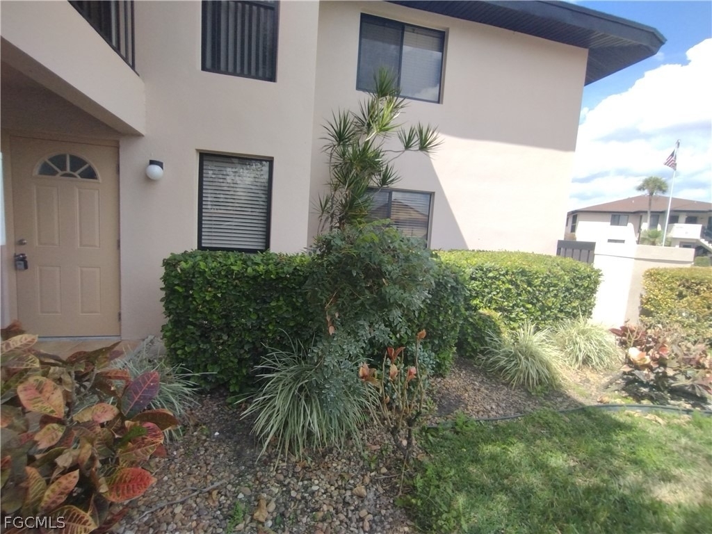 1069 Villa Drive - Photo 35