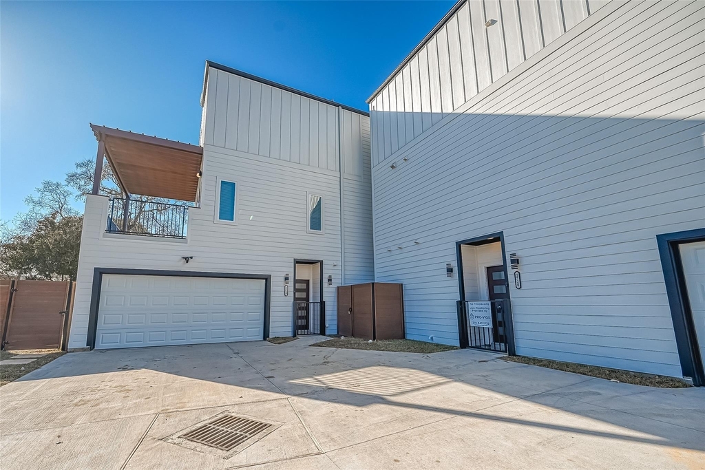 1718 Hardy Street - Photo 3