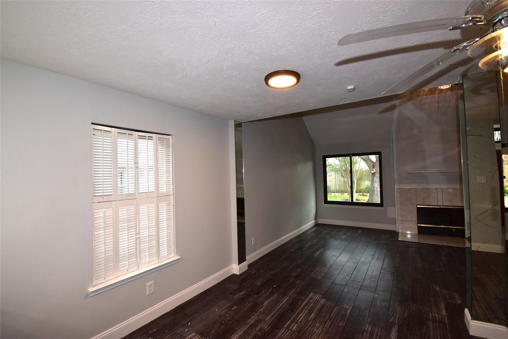 21022 Creek Edge Court - Photo 8