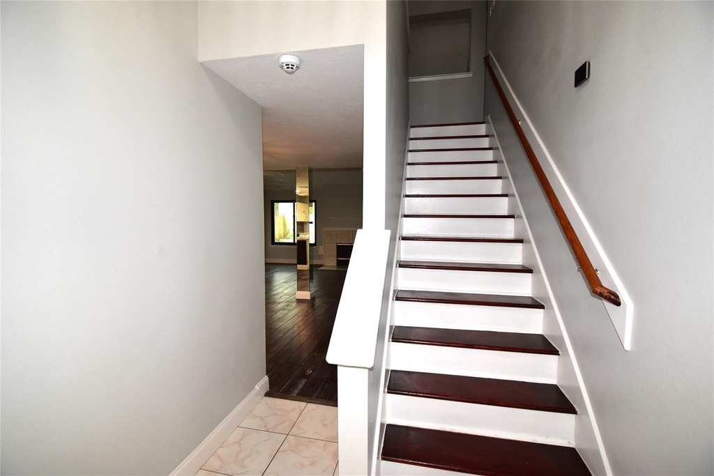 21022 Creek Edge Court - Photo 19