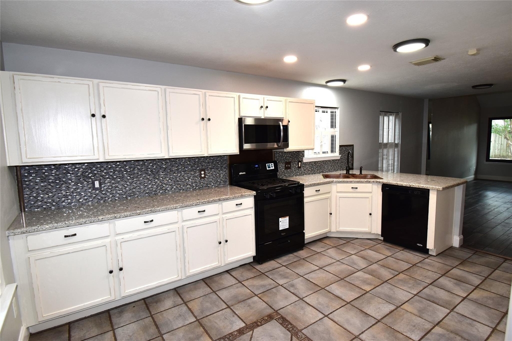 21022 Creek Edge Court - Photo 6