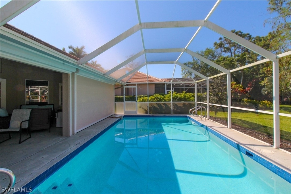 333 Wentworth Court - Photo 43