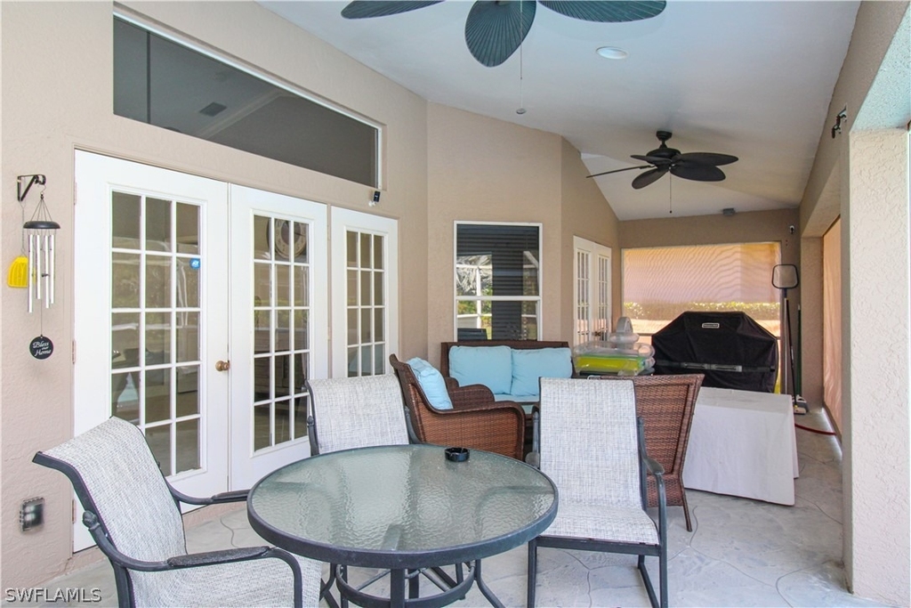 333 Wentworth Court - Photo 42