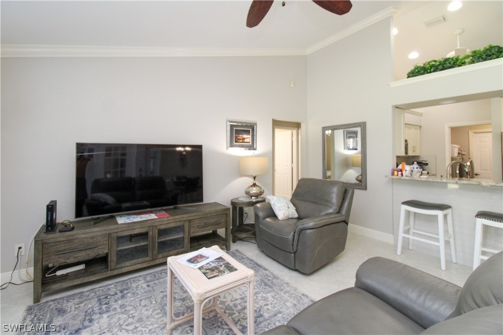 333 Wentworth Court - Photo 17