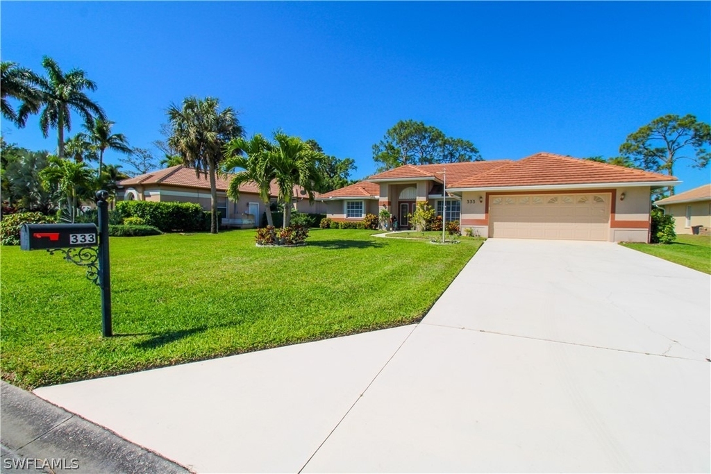 333 Wentworth Court - Photo 2