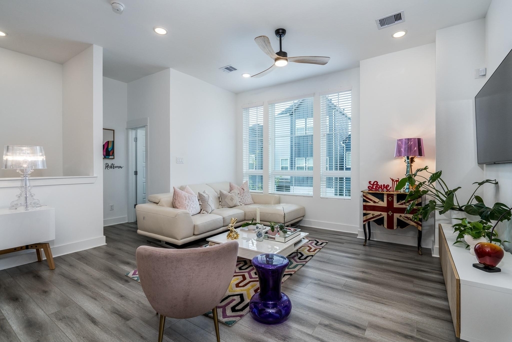8324 Springwood Canyon Lane - Photo 8