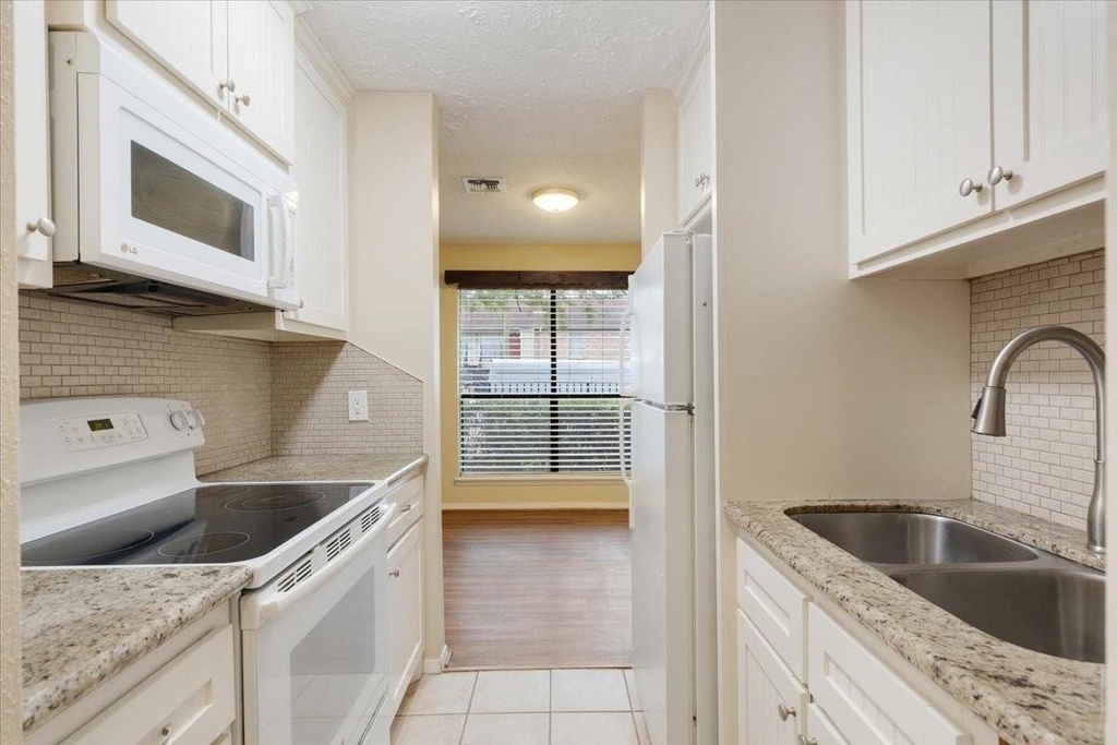 3502 Ocee Street - Photo 5