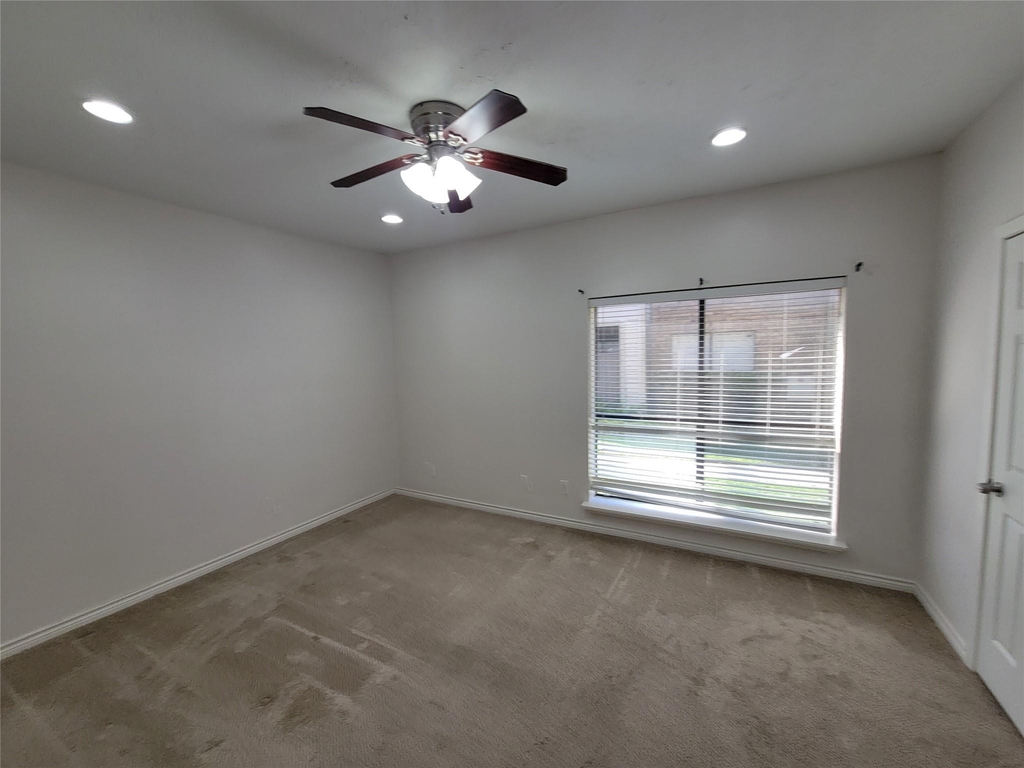 2025 Augusta Drive - Photo 22