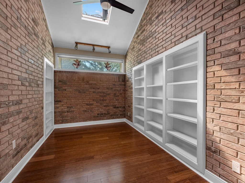 2715 Penmere Court - Photo 12